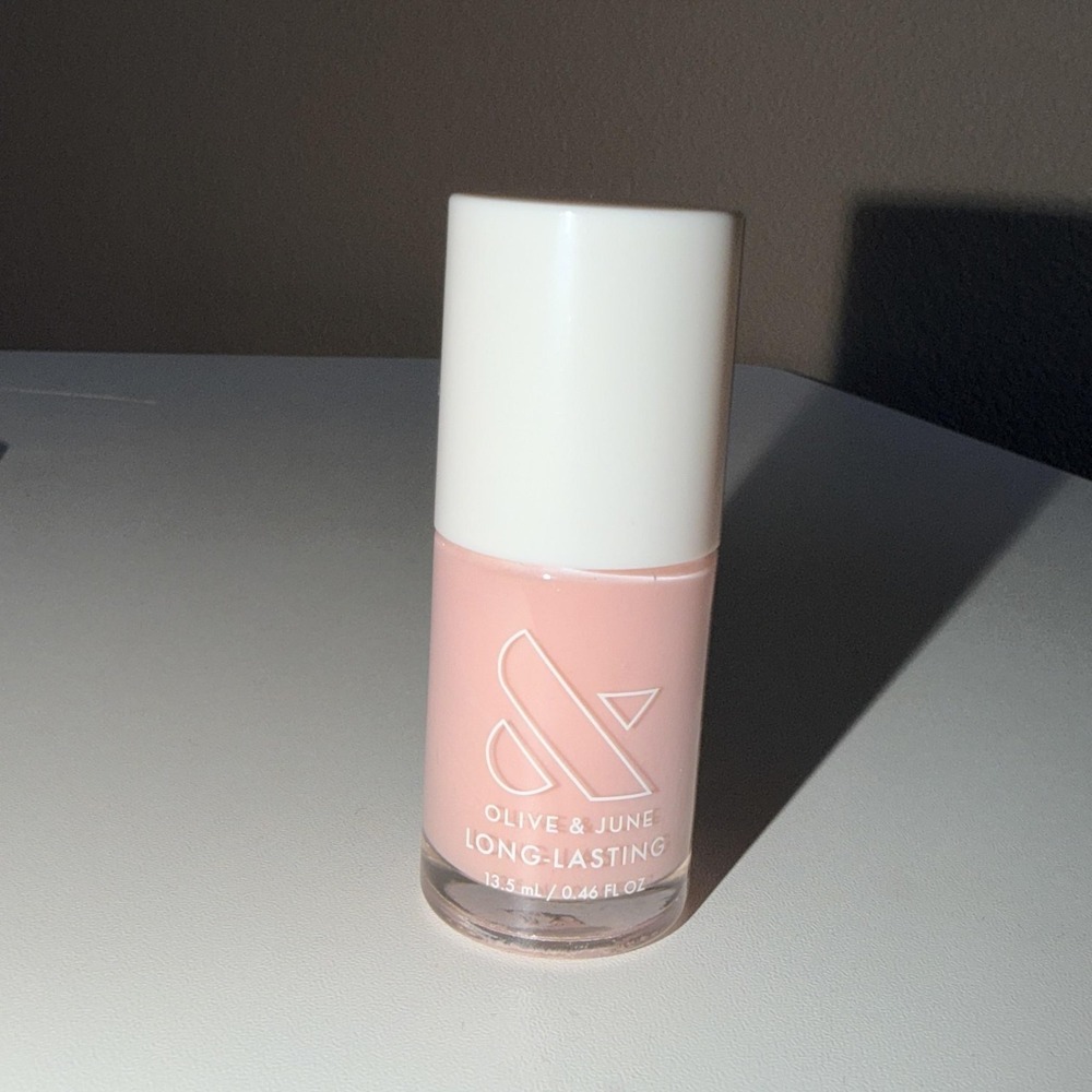 Olive & June Color "Dream Job" Long-Lasting Nail Polish Pink 13.5 ML 0.46oz